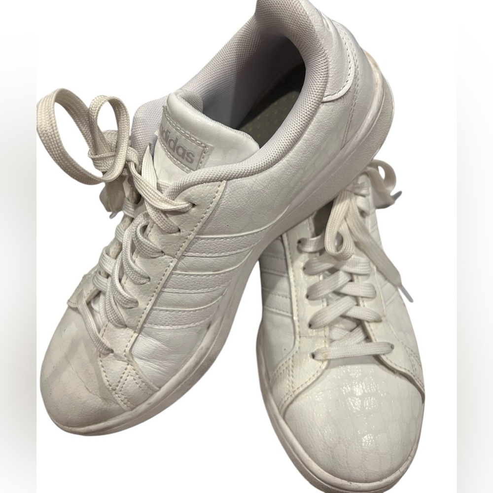 Adidas Women’s Grand Court Tennis Sneakers Size 8